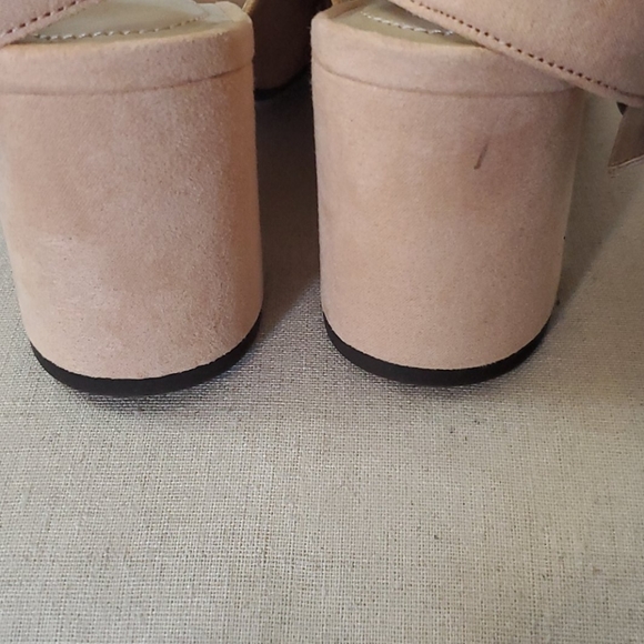 Style Charles heels, open toes/heels size 6.5 - Picture 9 of 11